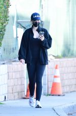 KATHERINE SCHWARZENEGGER Out and About in Brentwood 01/10/2021