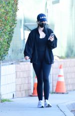 KATHERINE SCHWARZENEGGER Out and About in Brentwood 01/10/2021