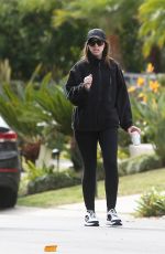 KATHERINE SCHWARZENEGGER Out and About in Los Angeles 01/28/2021