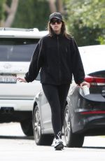 KATHERINE SCHWARZENEGGER Out and About in Los Angeles 01/28/2021