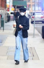 KATIE HOLMES and Emilio Vitolo Jr Out in New York 01/04/2021