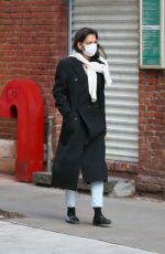 KATIE HOLMES Out and About in New York 01/18/2021