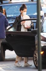 KATIE HOLMES Out in New York 01/07/2021