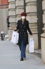 KATIE HOLMES Shopping at Santa Maria Novella in New York 01/25/2021