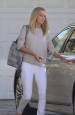 KAYLEIGH MCENANY Arrives at Her Home in Florida 01/19/2021