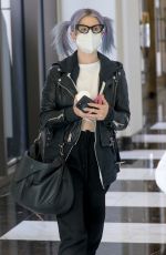 KELLY OSBOURNE Out in Beverly Hills 01/13/2021