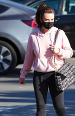 KYLE RICHARDS Leaves CVS Store in Los Angeles 01/08/2021