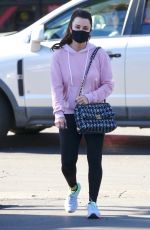 KYLE RICHARDS Leaves CVS Store in Los Angeles 01/08/2021