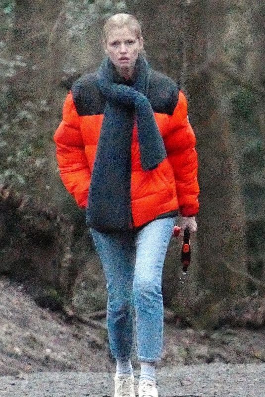 LARA STONE Out and About in London 01/22/2021