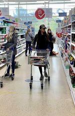 LEILANI DOWDING Shopping at Tesco in Staffordshire 01/15/2021