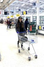 LEILANI DOWDING Shopping at Tesco in Staffordshire 01/15/2021