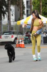 LEXY PANTERRA Shopping at Melrose Flee Market 001/10/2021