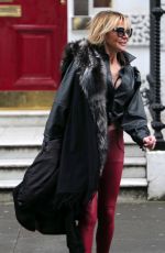 LIZZIE CUNDY Out and About in London 01/04/2021