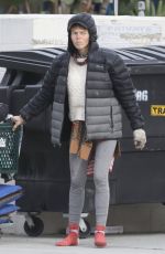 LONI WILLISON Digging Through Dumpsters in Venice Beach 01/12/2021