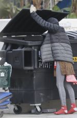 LONI WILLISON Digging Through Dumpsters in Venice Beach 01/12/2021