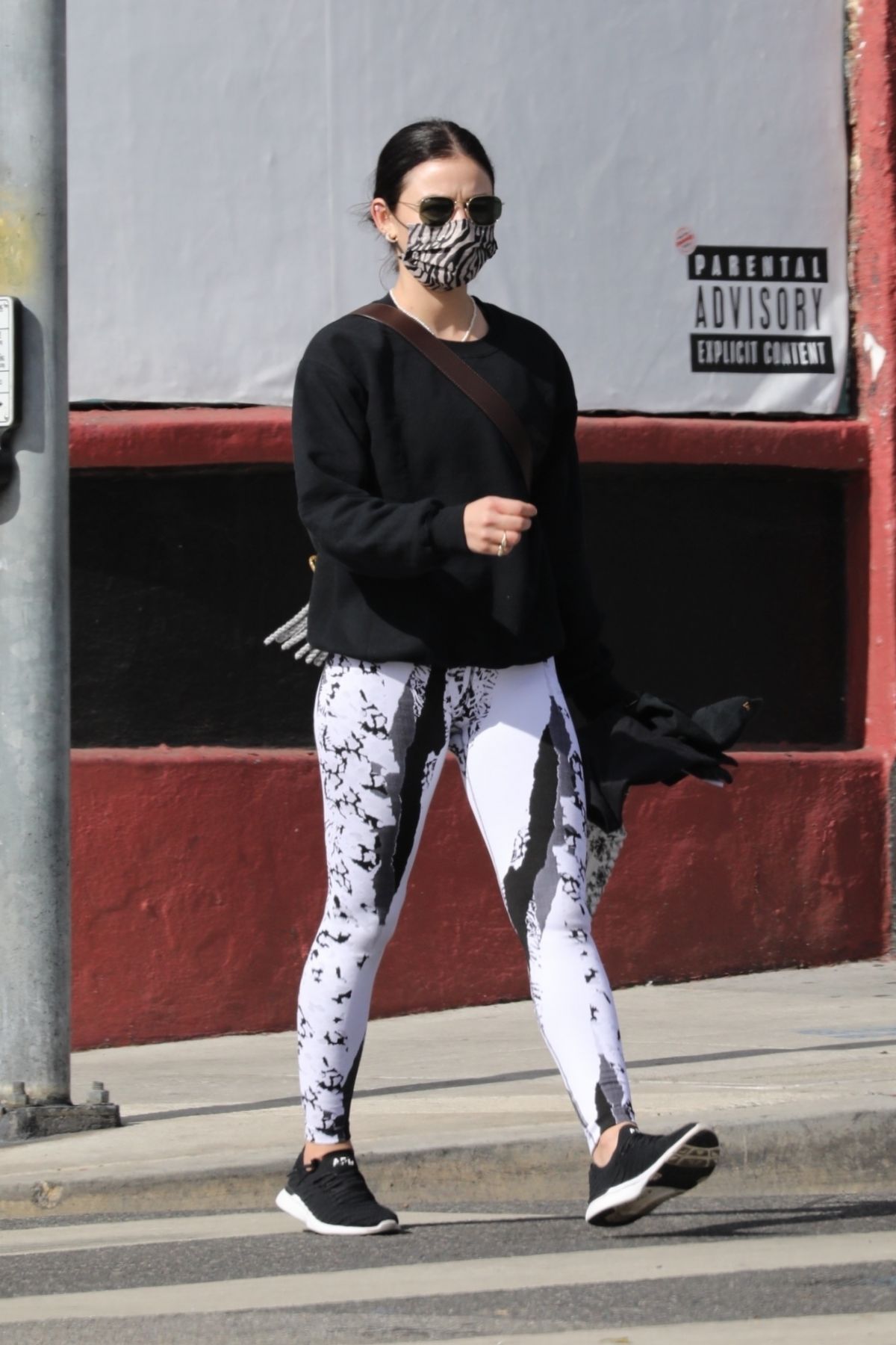 lucy-hale-arrives-at-a-private-gym-in-los-angeles-01-25-2021-3.jpg