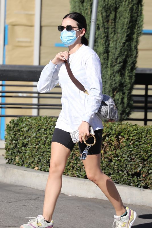 LUCY HALE Heading to a Gym in Los Angeles 01/11/2021
