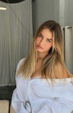 MADI EDWARDS - Instagram Photos 01/08/2021