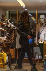 MARIAH CAREY Shopping at Louis Vuitton Store in Aspen 01/09/2021