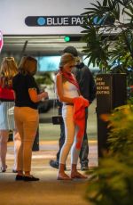 MARLA MAPLES Out for Lunch with Friends in Miami 01/26/2021