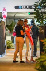 MARLA MAPLES Out for Lunch with Friends in Miami 01/26/2021