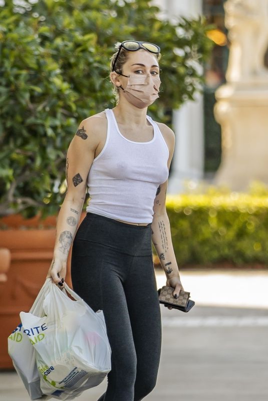 MILEY CYRUS Out Shopping in Calabasas 01/21/2021