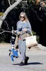MOLLY SIMS at a Softball Class in Pacific Palisades 01/24/2021