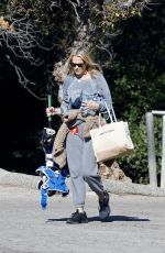 MOLLY SIMS at a Softball Class in Pacific Palisades 01/24/2021