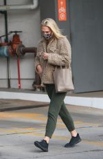 MOLLY SIMS Waring a Face Mask Out in Santa Monica 01/05/2021