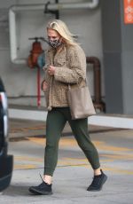 MOLLY SIMS Waring a Face Mask Out in Santa Monica 01/05/2021