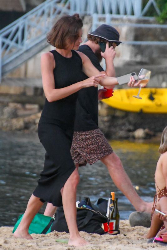 MONTANA COX Out at a Beach in Sydney 01/15/2021