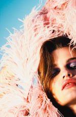 OLGA OBUMOVA for Kunst Magazine, January 2021