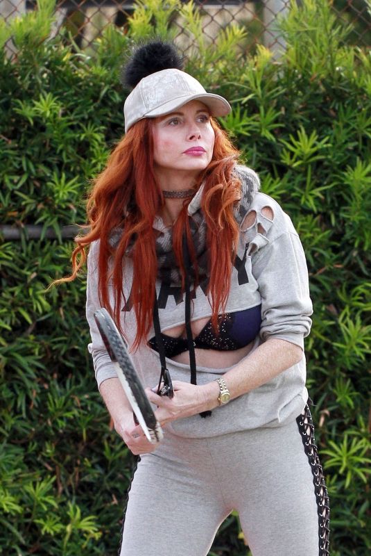 PHOEBE PRICE at a Tennis Court in Los Angeles 01/08/2021