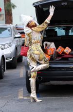 PHOEBE PRICE Shopping at Ralph