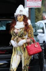 PHOEBE PRICE Shopping at Ralph