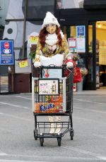 PHOEBE PRICE Shopping at Ralph