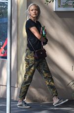 POM KLEMENTIEFF Out and About in Sydney 01/21/2021