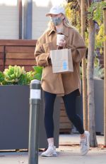 Pregnant ELSA HOSK at Blue Bottle Coffee in Studio City 01/01/2021