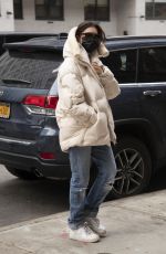 Pregnant EMILY RATAJKOWSKI Out in New York 01/13/2021