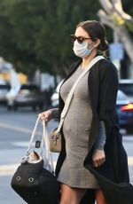 Pregnant KATHARINE MCPHEE Leaves The Ivy in West Hollywood 01/30/2021