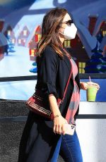 Pregnant KATHARINE MCPHEE Out in Hollywood 01/06/2021