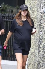 Pregnant KSENIJA LUKICH Out for Coffee in Sydney 01/19/2021