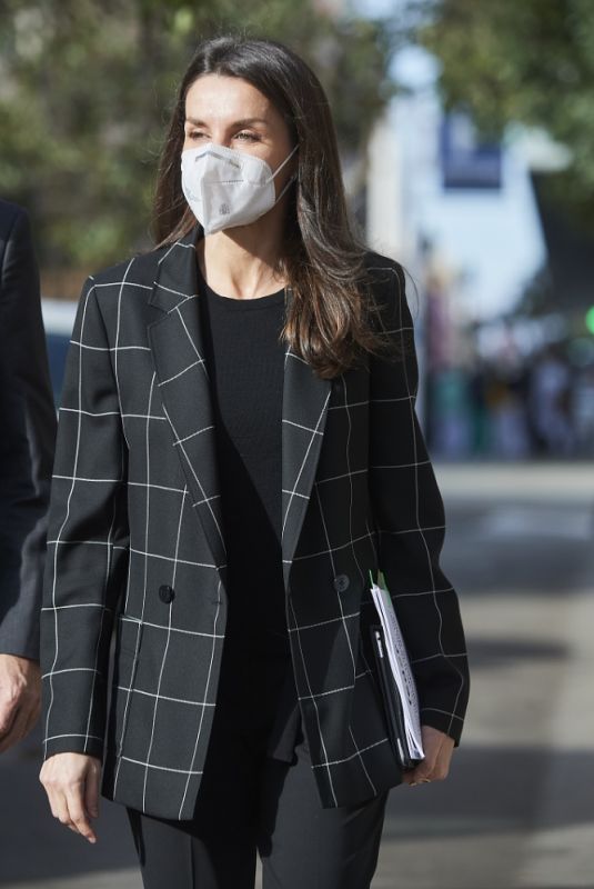 QUEEN LETIZIA OF SPAIN Out and About in Madrid 01/27/2021