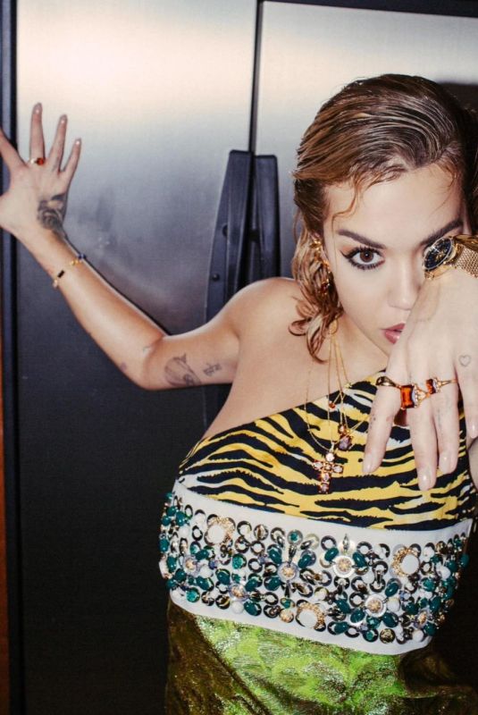 RITA ORA - Instagram photos 01/01/2021