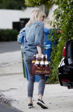 ROBIN WRIGHT Arrives to Her Home in Los Angeles 01/15/2021