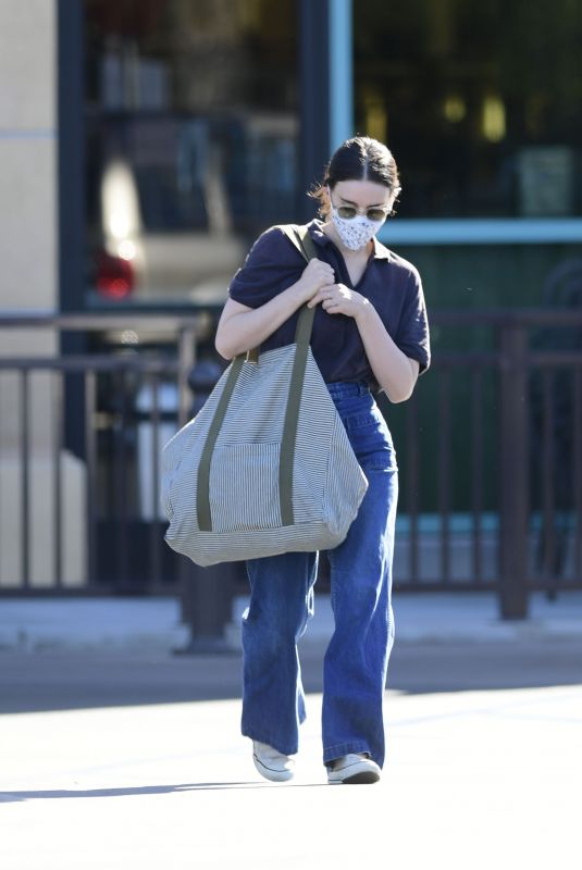 RONNEY MARA Out Shopping for Grocery in Los Angeles 01/19/2021
