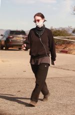 ROONEY MARA Out Hiking in Los Angeles 01/16/2021