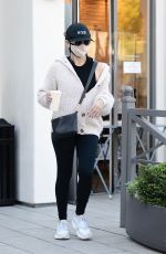 SARAH MICHELLE GELLAR Leaves a Gym in Brentwood 01/03/2021