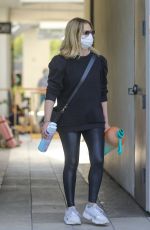 SARAH MICHELLE GELLAR Out for Coffee after Workout in Brentwood 01/19/2021