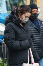 SELENA GOMEZ on the Set of Murders in the Building in New York 01/20/2021